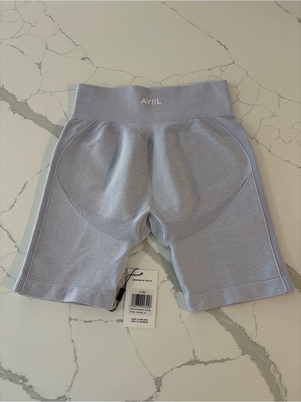 ABYL Motion Seamless Cycle Shorts ~ Medium ~ Ice Blue - Picture 7 of 13